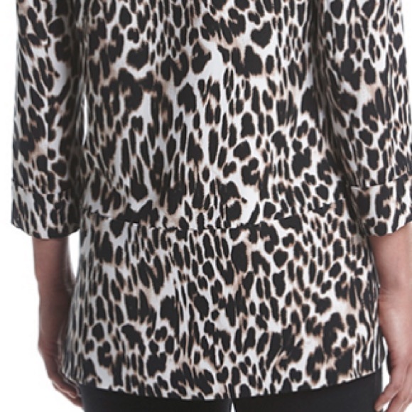 Sizes S,M,XL Calvin Klein Animal Print Open Front Lightweight 3/4 Sleeve Jacket - Picture 4 of 4